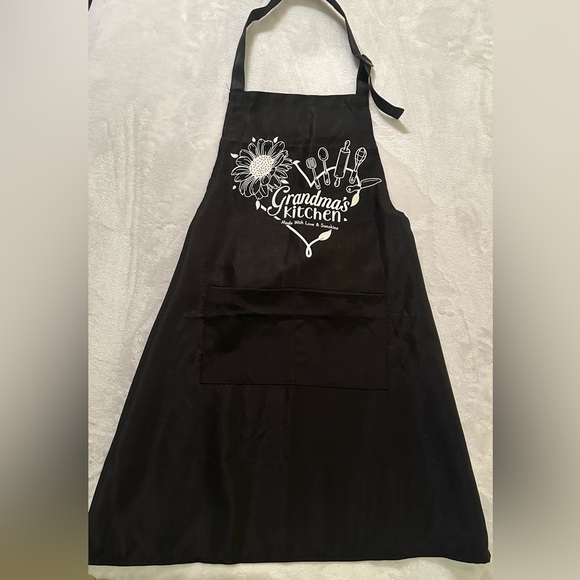 None Other - Grandma’s Kitchen black Apron. Front pocket. NWOT